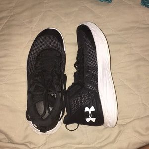 Under Armour Basketball shoes
